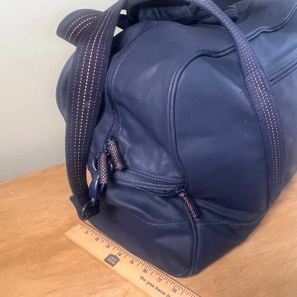 Marine Layer Weekender Bag in Navy